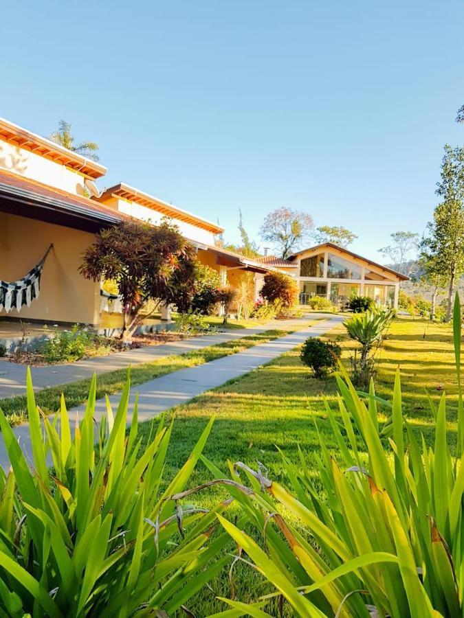 Pousada Fazenda Peroba Rosa Pedregulho Kültér fotó