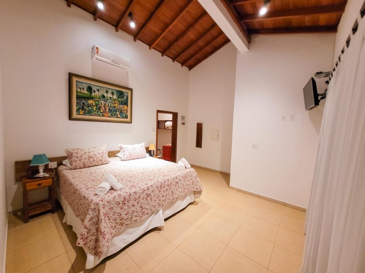 Pousada Fazenda Peroba Rosa Pedregulho Kültér fotó